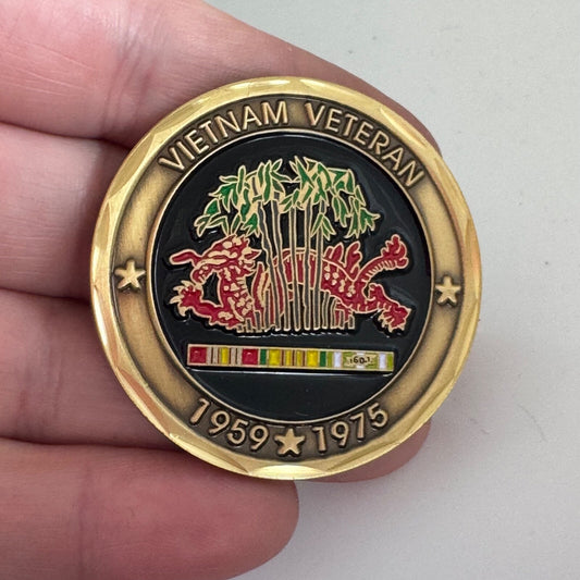 Vietnam Veteran Challenge Coin United States Armed Forces Enamel