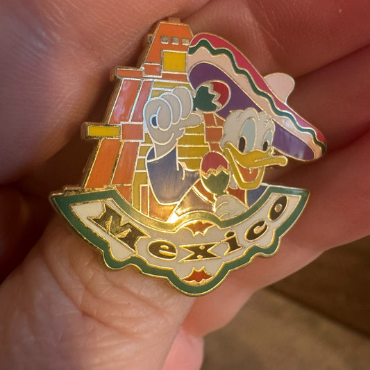 Walt Disney World Epcot Center Mexico Donald Duck Enamel Lapel Pin