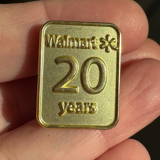 Walmart 20 Years Lapel Pin Wal-Mart Gold Tone Employee Award
