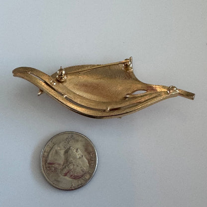 VINTAGE CROWN TRIFARI GOLD TONE LARGE FIGURAL LEAF DESIGN BROOCH PIN AS IS