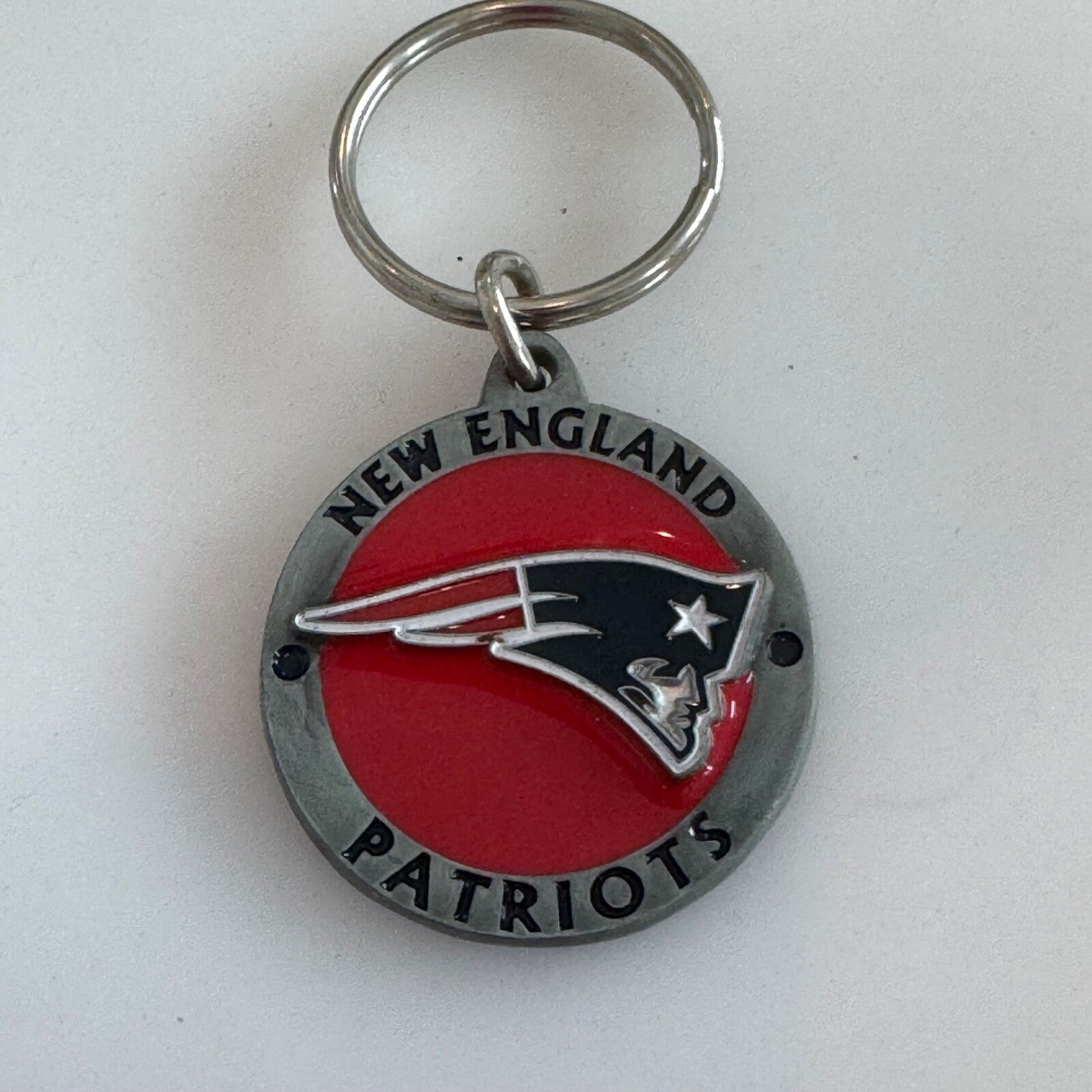 Vintage New England Patriots Key Chain Siskiyou Sports Pewter 2004