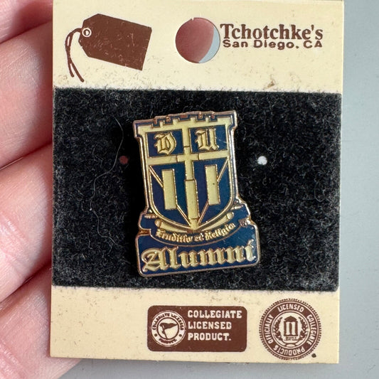 Vintage Duke University  Lapel Pin Crest Logo Shield New on Card Blue Devils