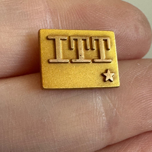 ITT TECHNICAL INSTITUTE STAR 1/2" LGB 1/10 10K GOLD LAPEL PIN PINBACK AWARD