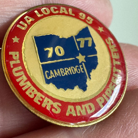 Vintage UA Local 95 Plumbers and Pipefitters Lapel Pin Cambridge Ohio RARE