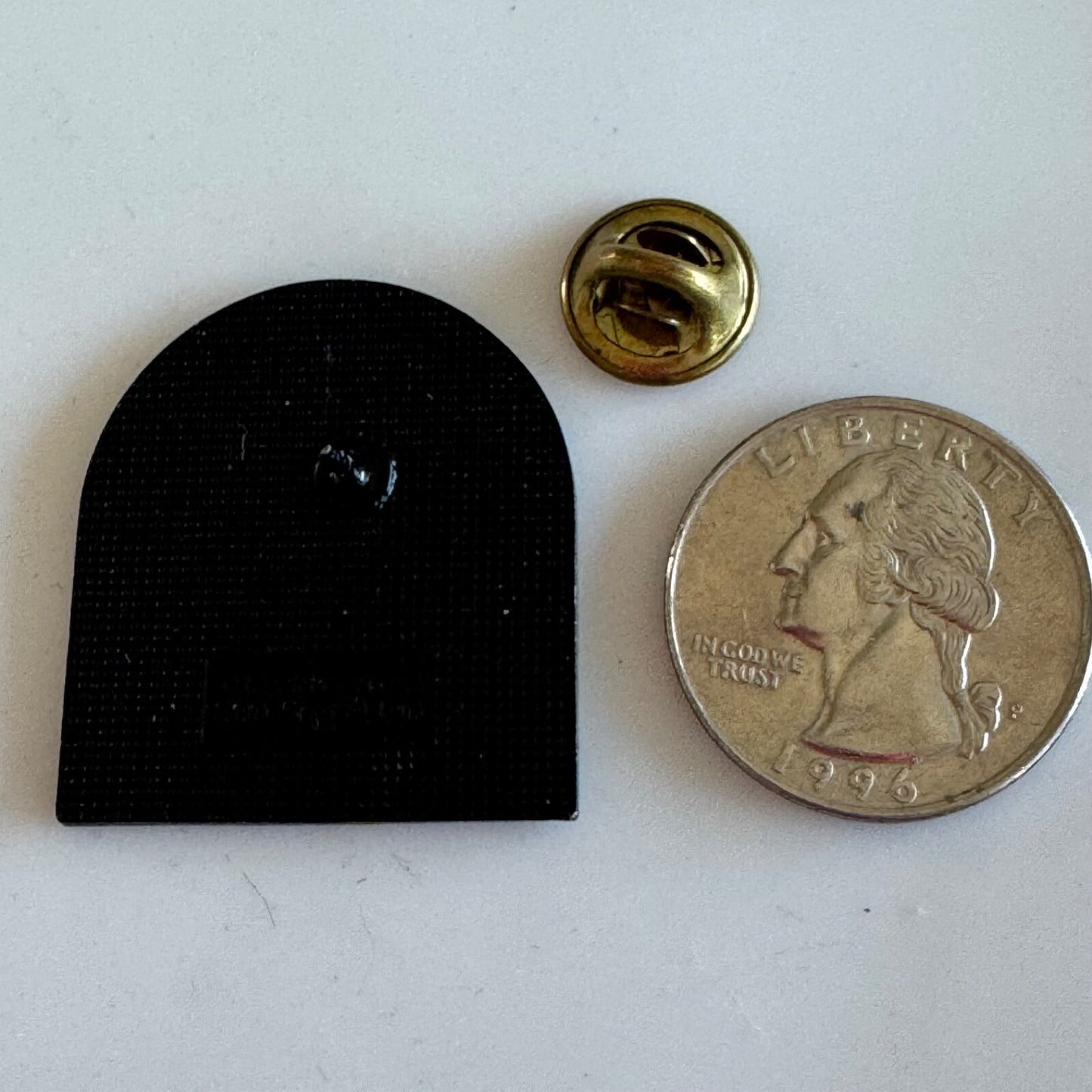 Vintage Outback Steakhouse We Will Rock You Lapel Pin 