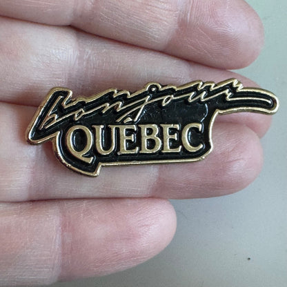 Vintage Bon Jour Quebec Canada Souvenir Tourist Lapel Pin Bonjour