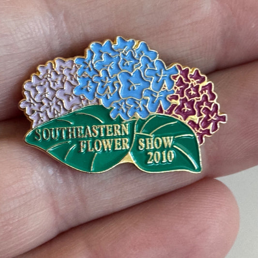 2010 Southeastern Flower Show Lapel Pin