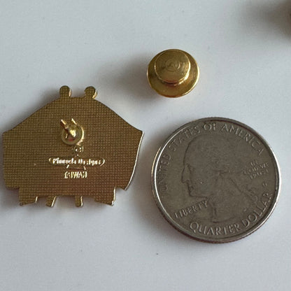 Vintage Glasnost USA USSR Flag Friendship Lapel Pin American United States US