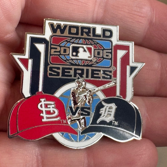 2006 World Series Lapel Pin St Louis Cardinals Detroit Tigers Baseball Caps MLB
