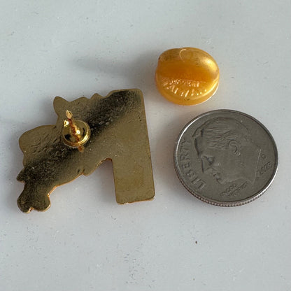 Vintage University of Arkansas Razorbacks Lapel Pin Leaning