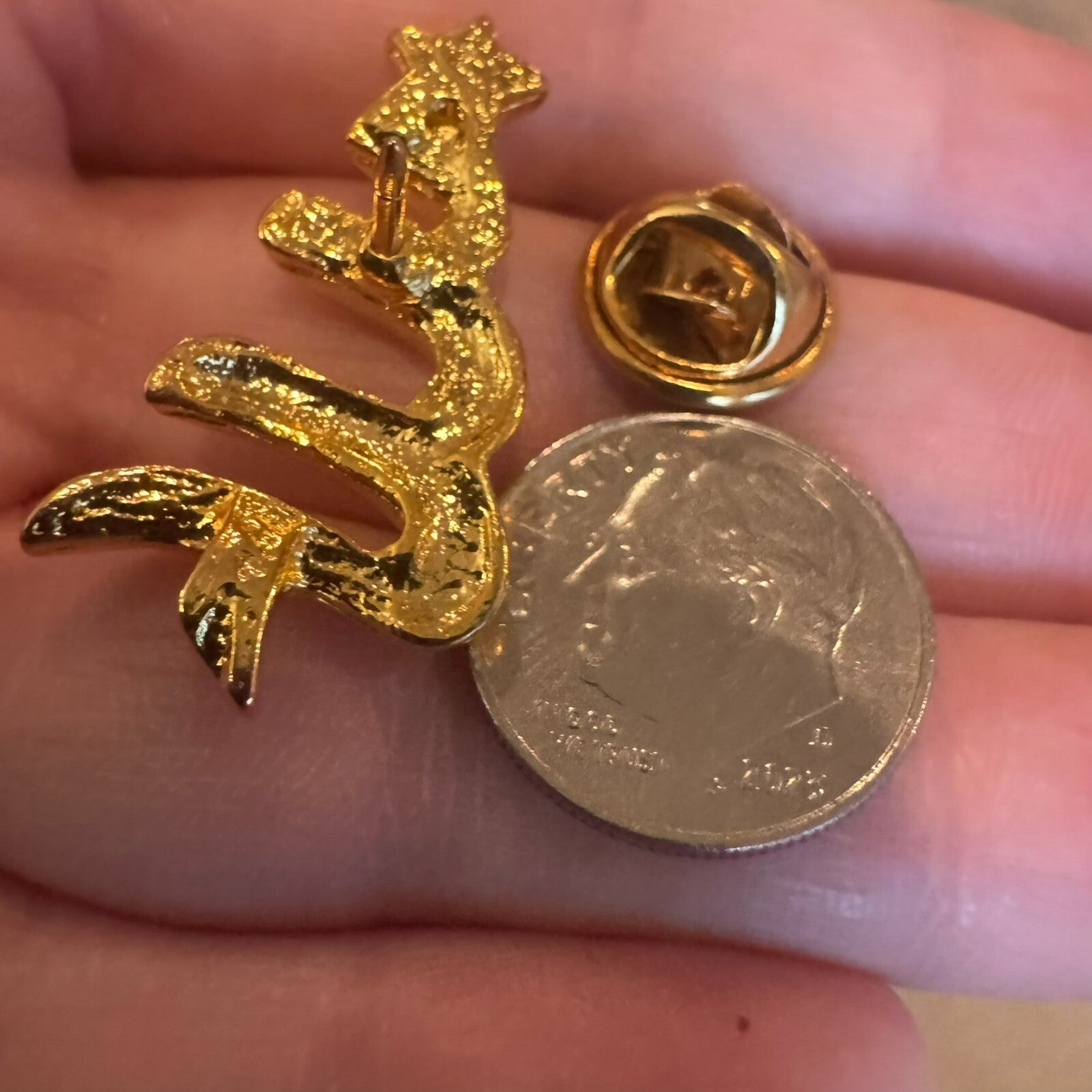 Christmas Tree Lapel Pin Brooch Gold Tone Multi-Colored Rhinestones Crystals