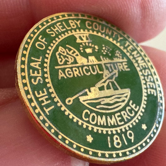 Vtg The Seal of Shelby County Tennessee Agriculture Commerce Lapel Pin Tie Tack