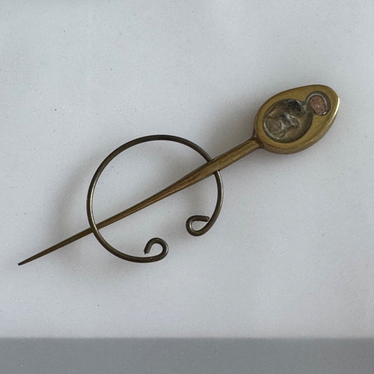 Vintage Antique SCOTTISH AGATE ENAMEL PENANNULAR ARTSY BRASS BROOCH PIN