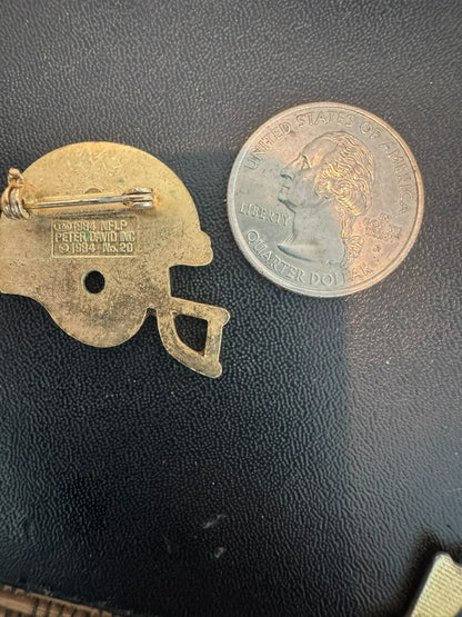 1984 Peter David Chicago Bears Helmet Lapel Pin