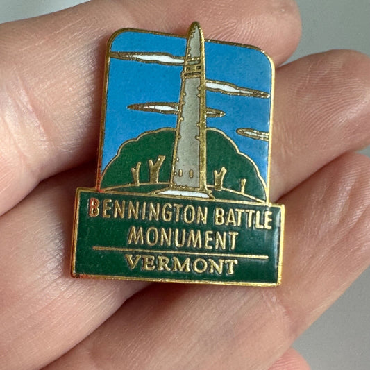 Bennington Battle Monument Vermont Souvenir Tourist Lapel Pin VT Rare