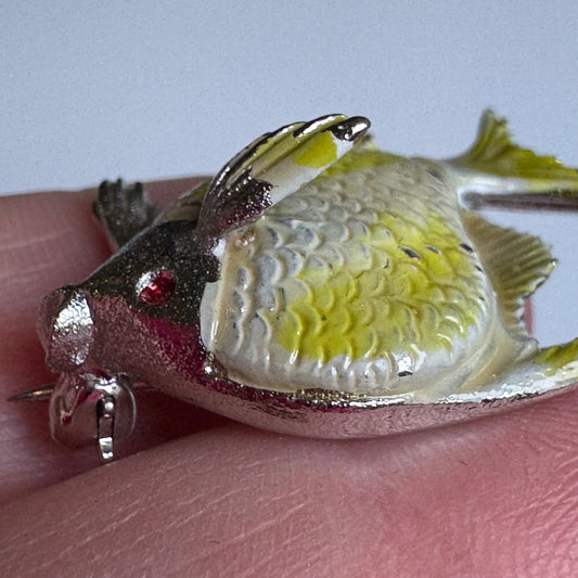 Vintage Silver Tone Fish Brooch Enamel Red Eye Yellow Pin 3-D