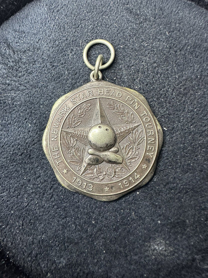 1913-14 NEWARK STAR LEDGER HEAD PIN TOURNAMENT BOWLING Award Medallion
