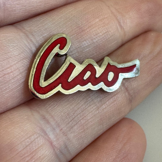 VINTAGE CIAO HELLO GOODBYE ITALIAN ITALY CURSIVE LAPEL PIN