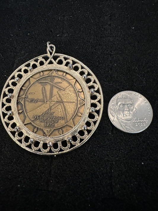 1976 Spirit Of ‘76 Medal New Buffalo Harbor Bicentennial USA Coin Pendant