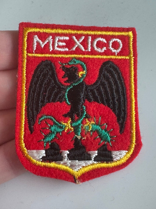 Mexico Coat of Arms National Crest Embroidered Patch – Vintage Travel Souvenir