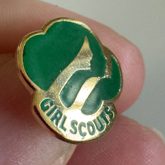 1980 Girl Scouts USA Metal Gold Tone Pinback Pin Small Tie Tack