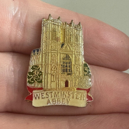 Vintage Westminster Abbey Souvenir Tourist Lapel Pin England UK