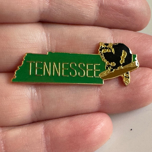 Vintage Tennessee State Shaped Raccoon Souvenir Tourist Lapel Pin 