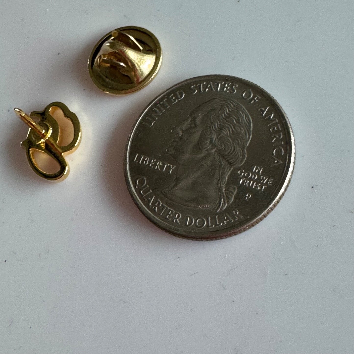 Vintage Olive Garden Lapel Pin Tie Tack OG Gold Tone