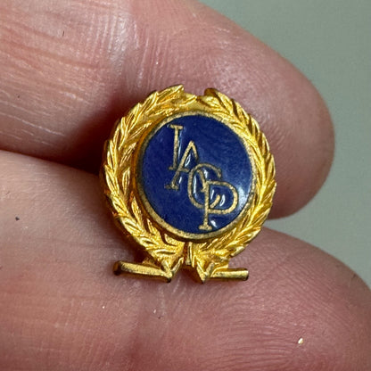 Vtg International Association Of Chiefs Of Police Pin IACP Screwback Lapel Pin