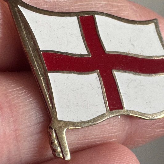 Vintage England Flag Lapel Pin UK Great Britain