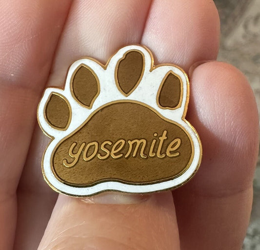 Yosemite Pinnacle Designs Vintage Pin Lapel Paw Print