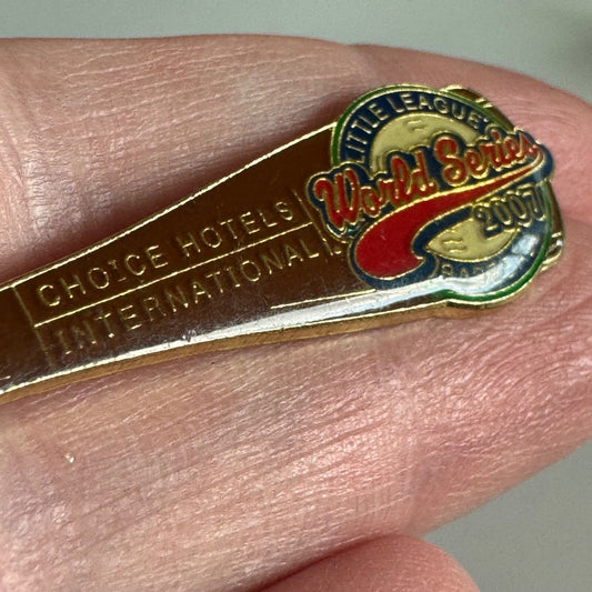 2007 Choice Hotels International Little League World Series Lapel Pin Bat