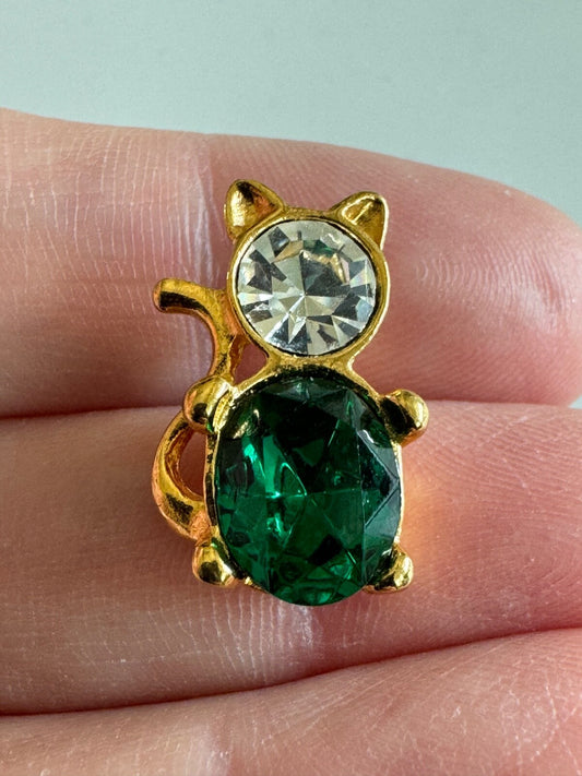 May Birthstone Cat Pin Tie Tack Faceted Faux Gem Face & Faux Emerald Body
