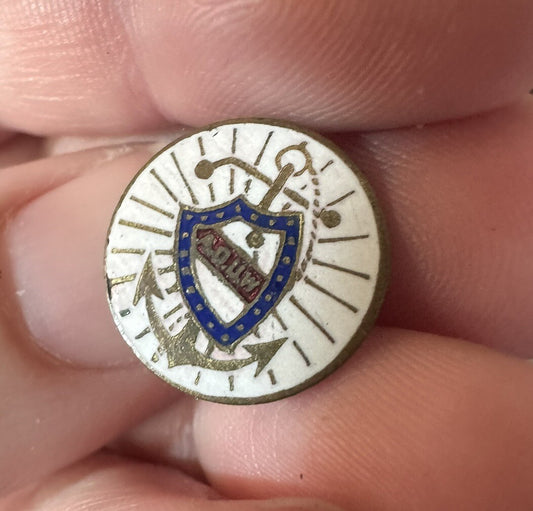 Antique Ancient Order United Workmen Pin Whitehead & Hoag C-clasp