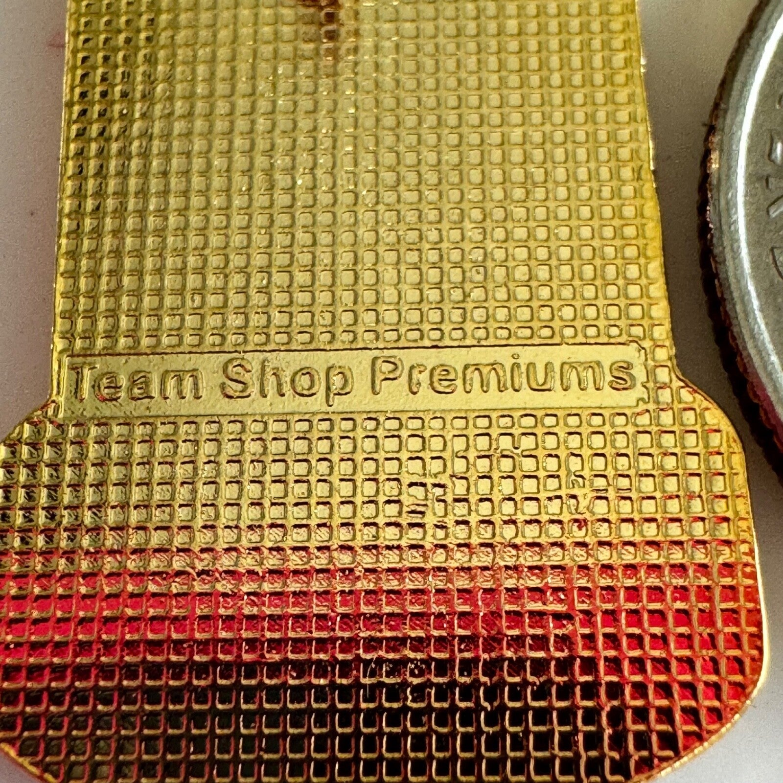 Arizona Diamondbacks 2002 Diamondbackers Pin – MLB Trophy Style Badge
