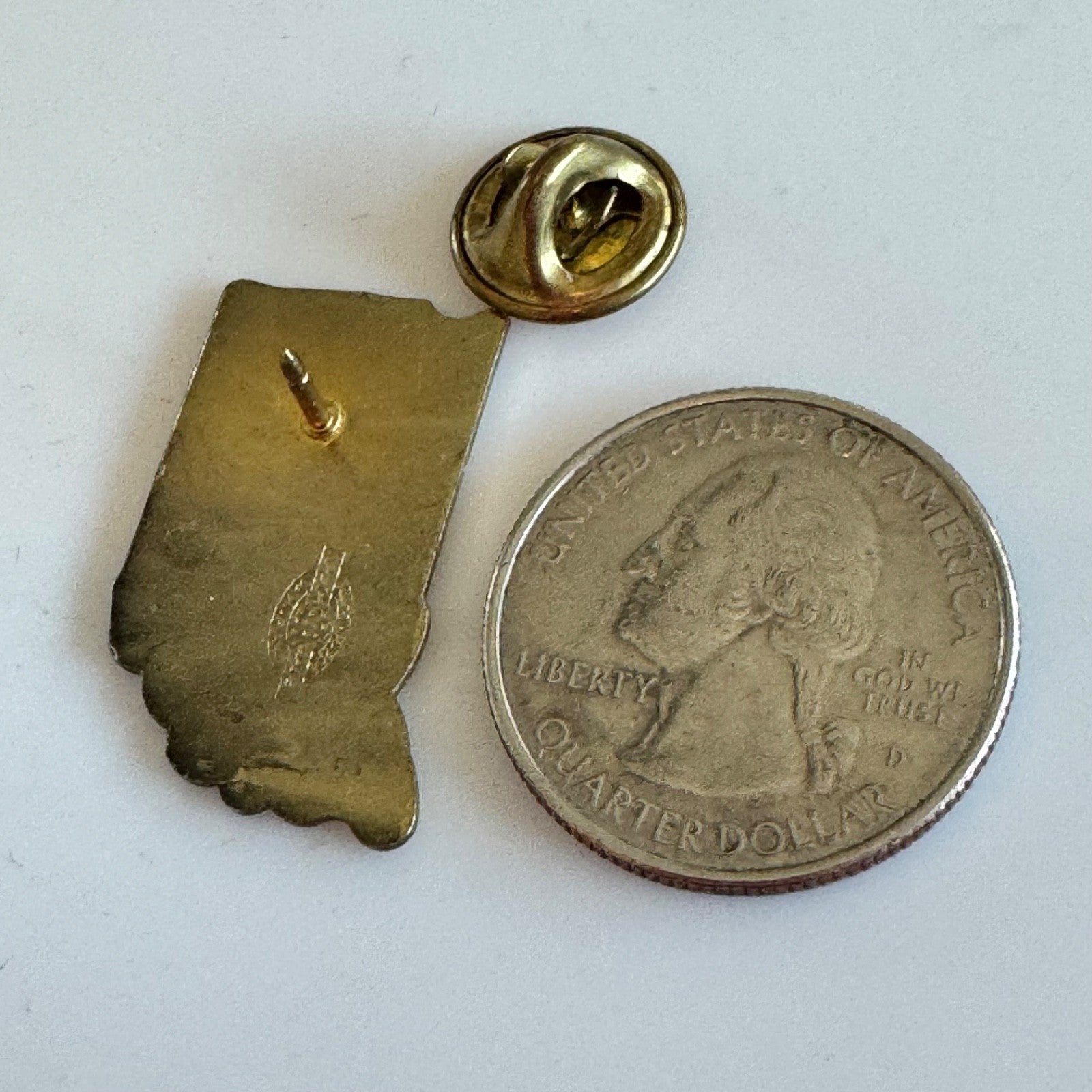 Vintage Indiana USA Flag State Shape Pin – Patriotic Enamel Badge American