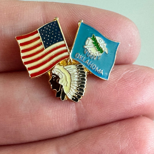 Vintage Oklahoma USA Flag Native American Dual Flag Lapel Pin