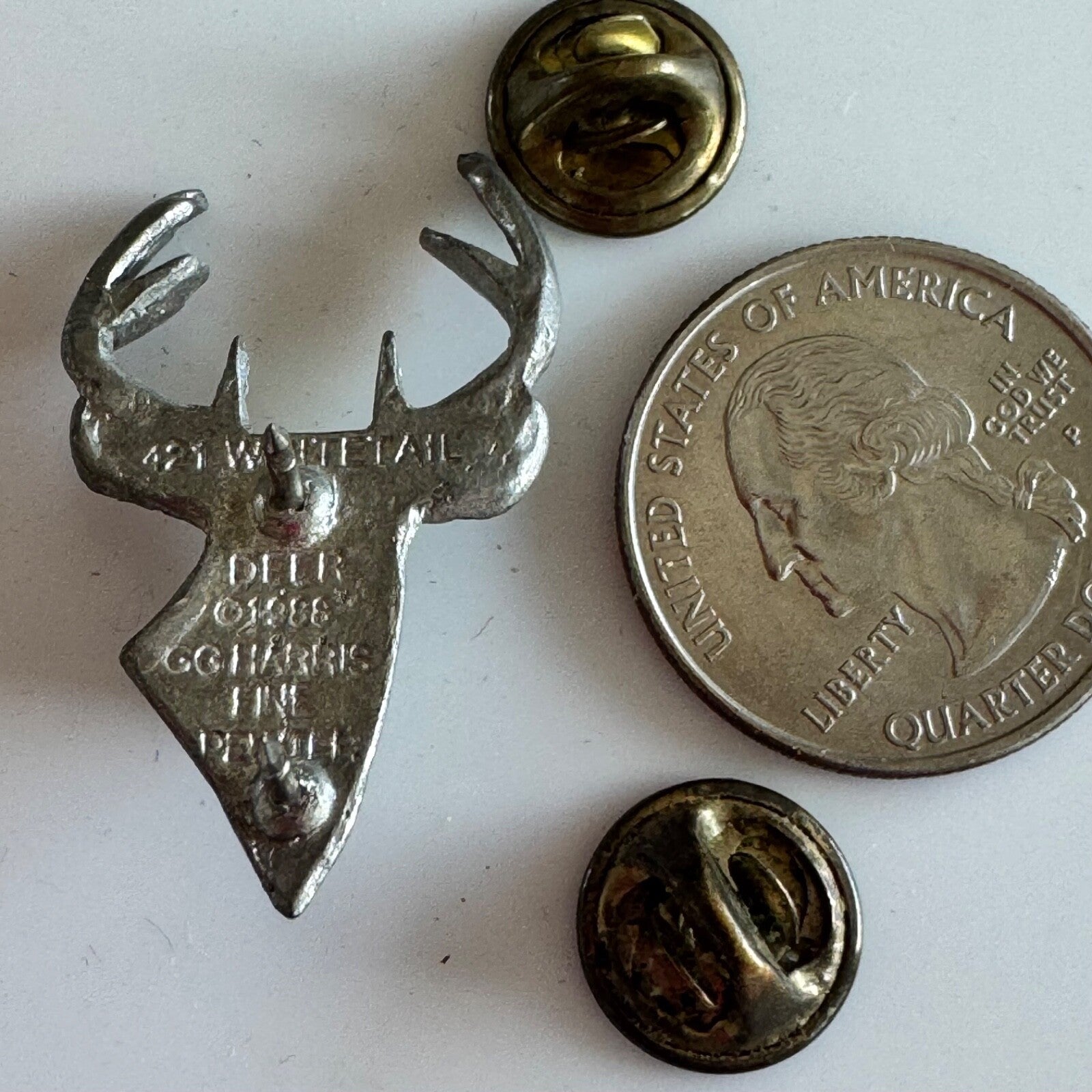 1988 Whitetail Deer Fine Pewter Animal Vintage GG HARRIS Tie Tack Lapel Pin
