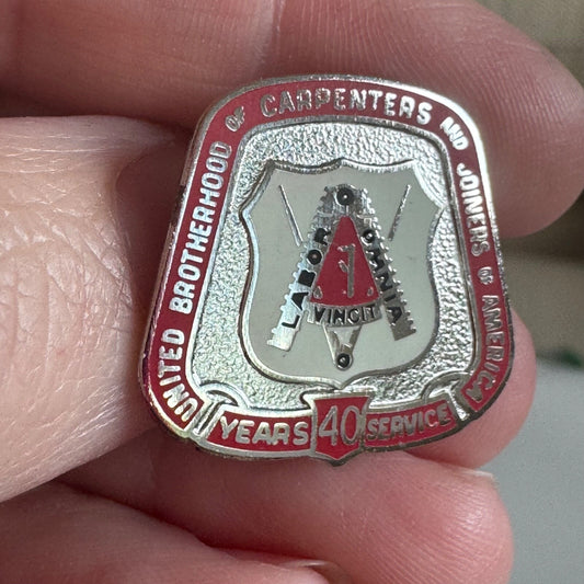 Vtg United Brotherhood of Carpenters 40 Years of Service Lapel Pin Tie Tack UBC