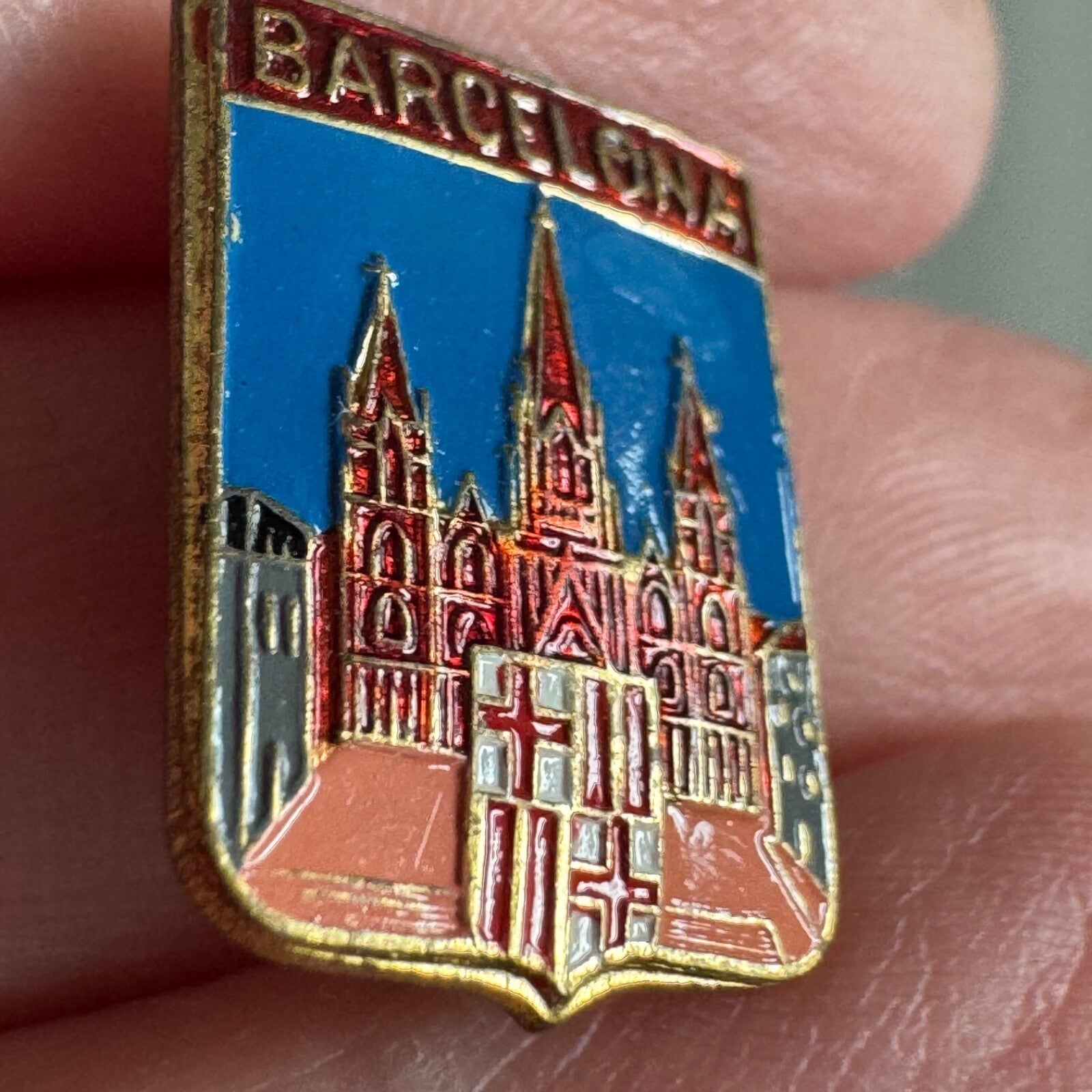 Vintage Barcelona Spain Cathedral of the Holy Cross and Saint Eulalia Lapel Pin