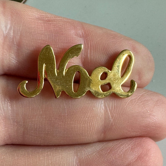 Vintage Gold NOEL Word Pin – Christmas Holiday Script Brooch