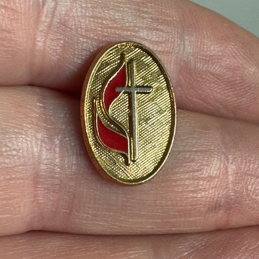 Vintage United Methodist Church Gold Oval Cross with Flame Pin – Classic Badge