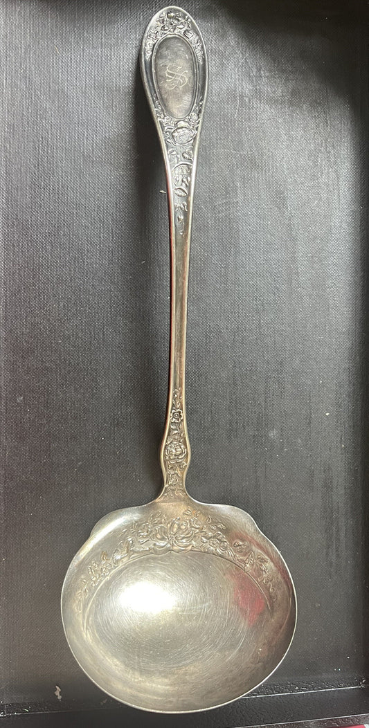 1909 BLOSSOM Pattern Oyster Soup Ladle R  Wallace Silver Plate 12”