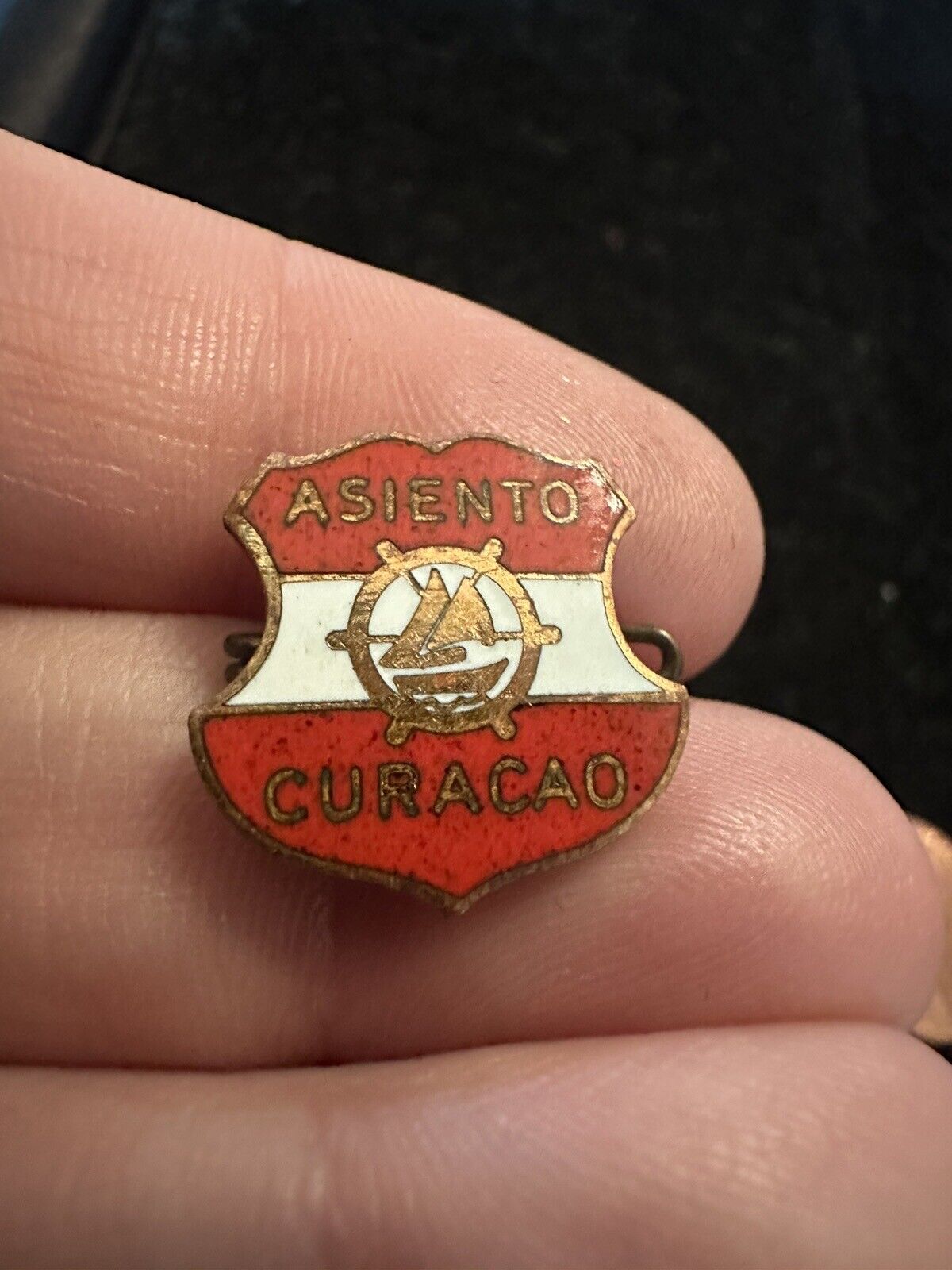 Antique Asiento Curacao Ship Boat Travel Souvenir Lapel Pin Netherlands