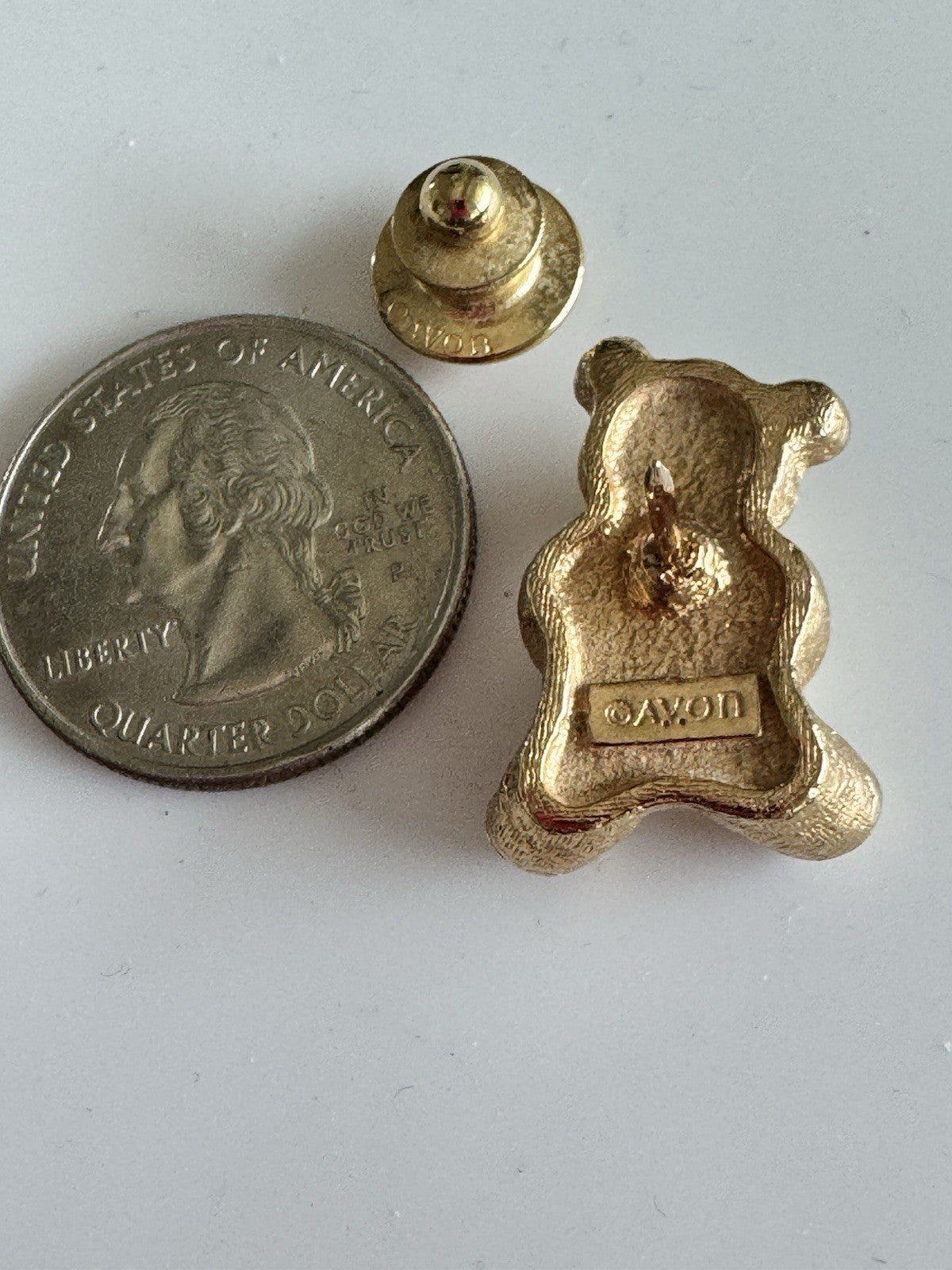 Vintage Avon Birthstone Gold-Tone Bear Pin Tie, Lapel, Hat - Ruby July