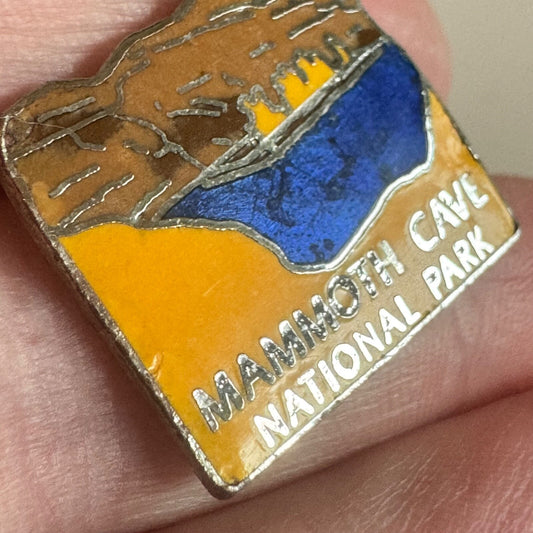 Vintage Mammoth Cave National Park Souvenir Pin – Travel Collectible