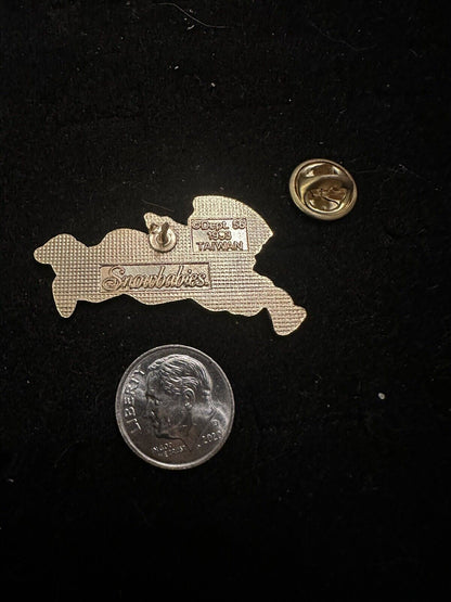 1993 Snowbabies Figure Blowing Bugle Horn Lapel Pin