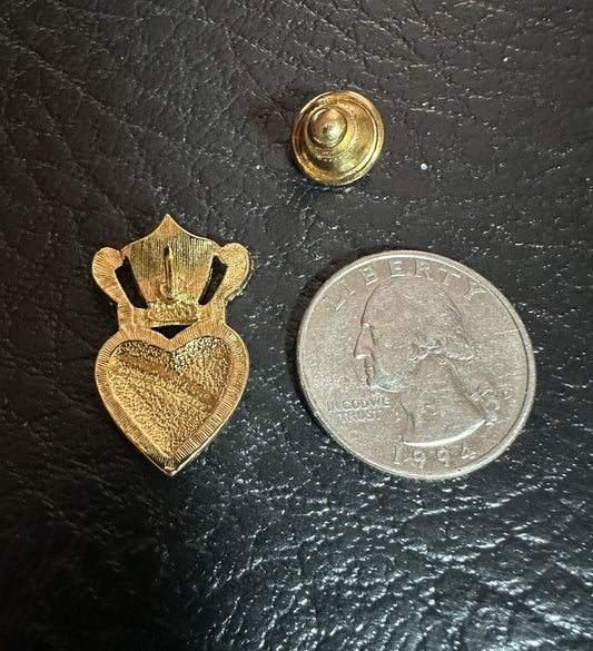 Avon 1994 Crown of Hearts Mom Gold Tone Lapel Tac Pin Mother's day 