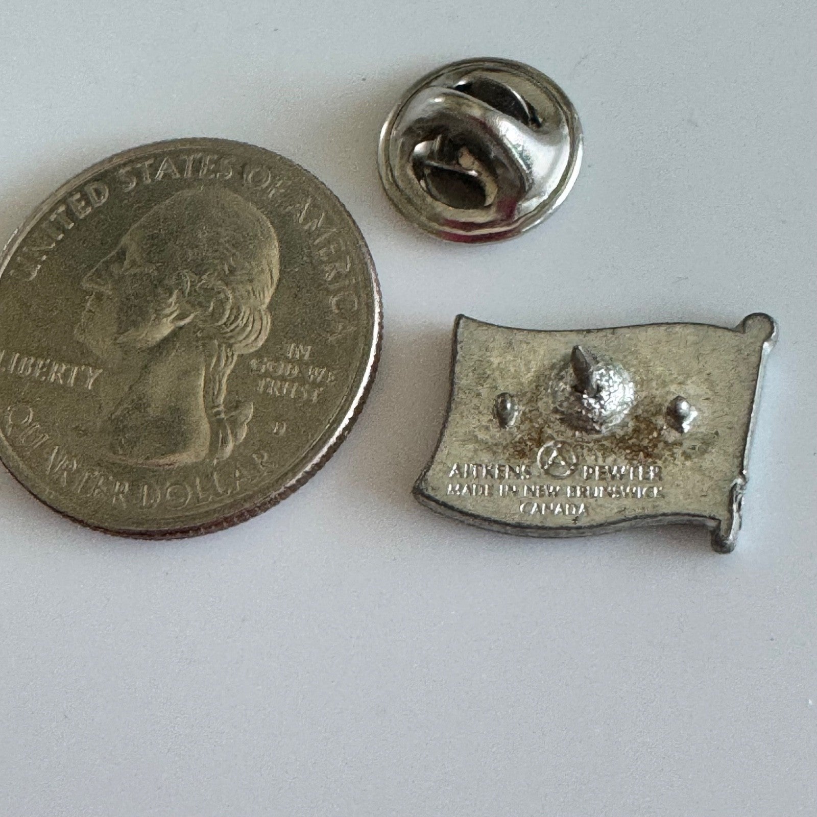 Vtg New Brunswick Canada Flag Enamel Lapel Pin Ship and Lion Design