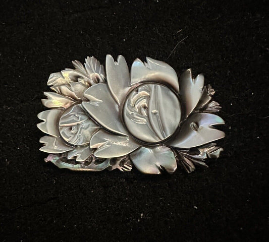 Antique Mother Of Pearl Carved Floral Victorian Brooch Pin - Stunning - Estate